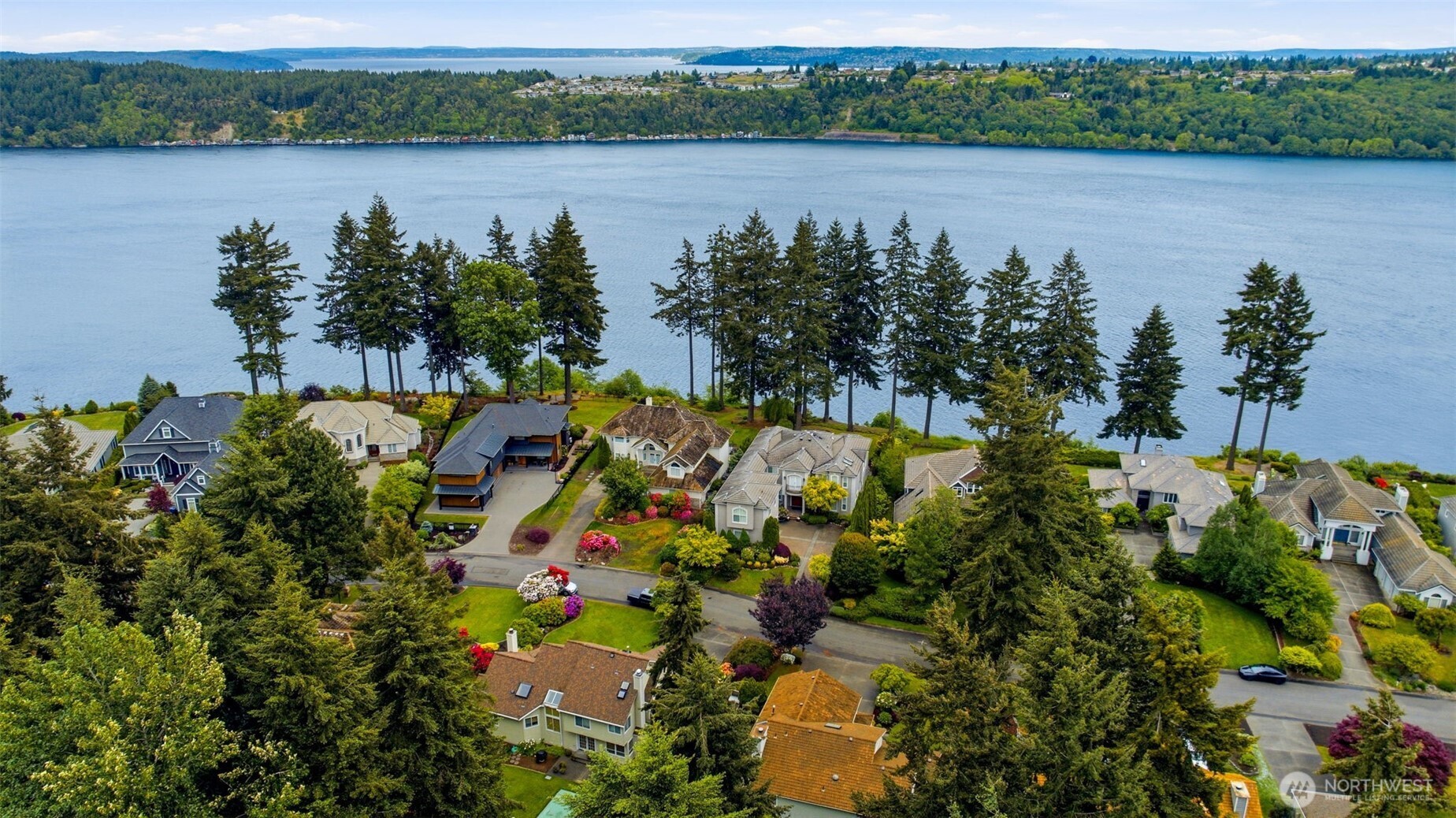 3308 9th Avenue Ct NW Gig Harbor WA 98335