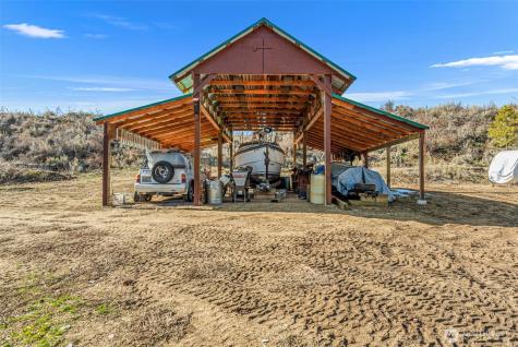 75 Purtteman Gulch Road Chelan WA 98816