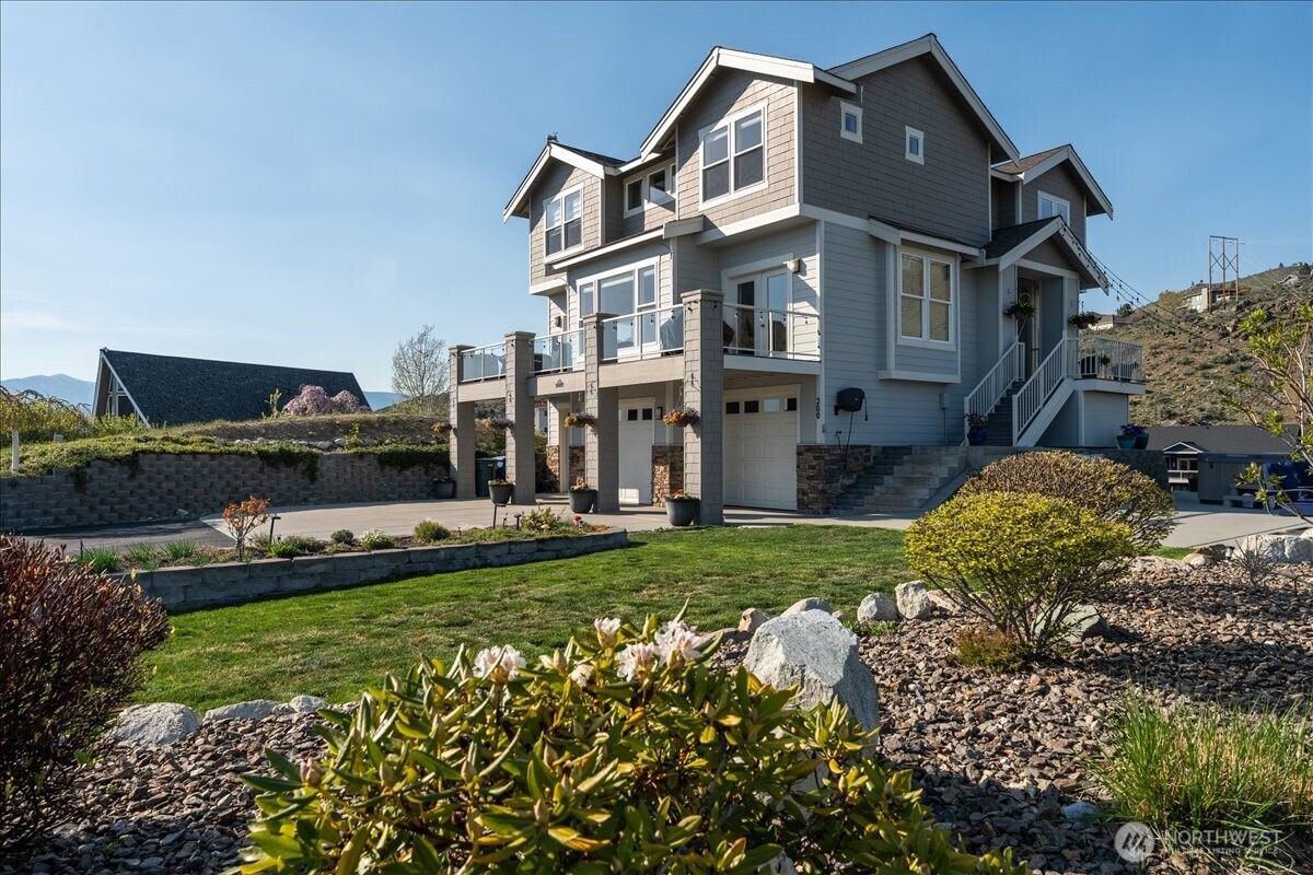 200 Crescent Street Chelan WA 98816