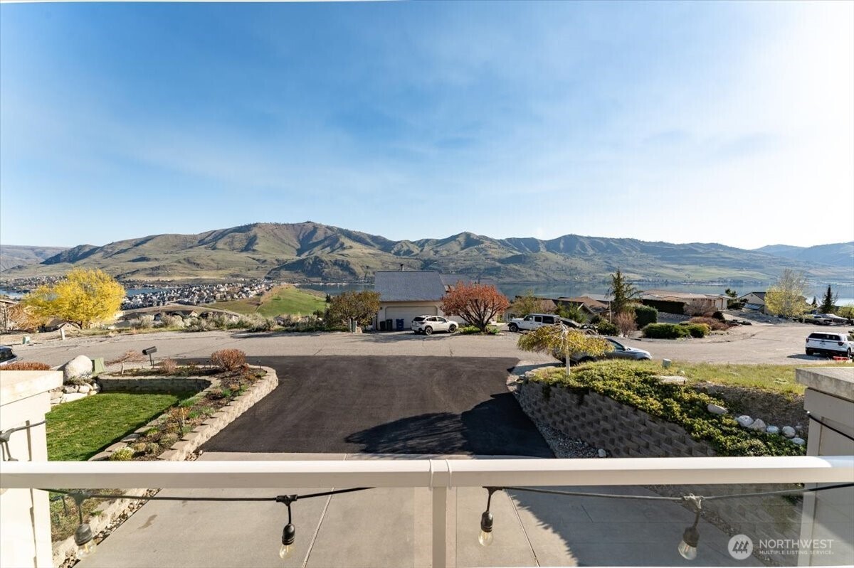 200 Crescent Street Chelan WA 98816