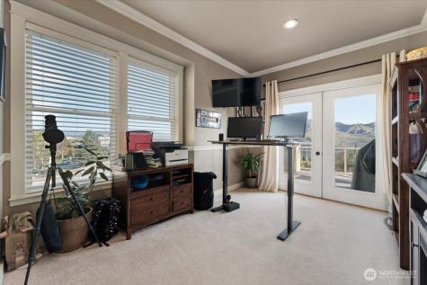 200 Crescent Street Chelan WA 98816