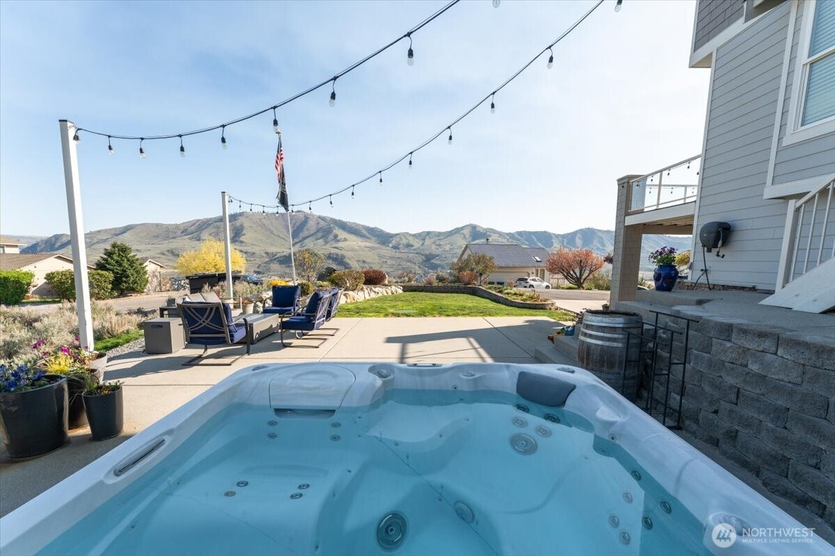 200 Crescent Street Chelan WA 98816