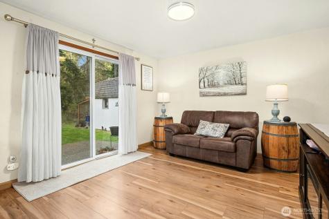 777 SE Lakeway Boulevard Port Orchard WA 98367