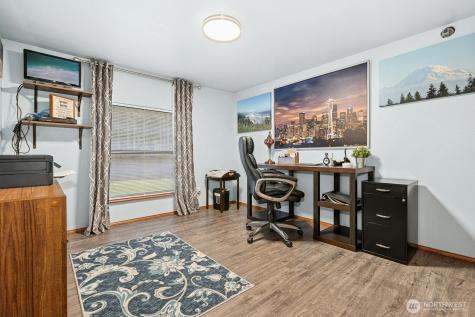 777 SE Lakeway Boulevard Port Orchard WA 98367