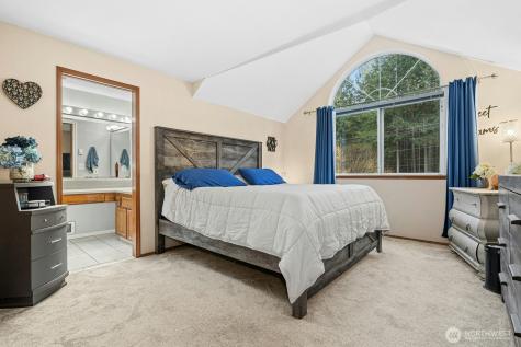 777 SE Lakeway Boulevard Port Orchard WA 98367