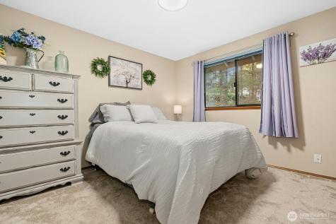 777 SE Lakeway Boulevard Port Orchard WA 98367