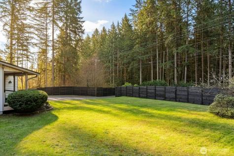 777 SE Lakeway Boulevard Port Orchard WA 98367