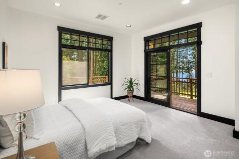 20113 SE 30th Street Sammamish WA 98075