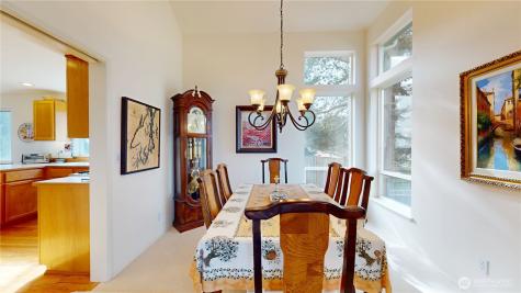 1704 Field Place NE Renton WA 98059