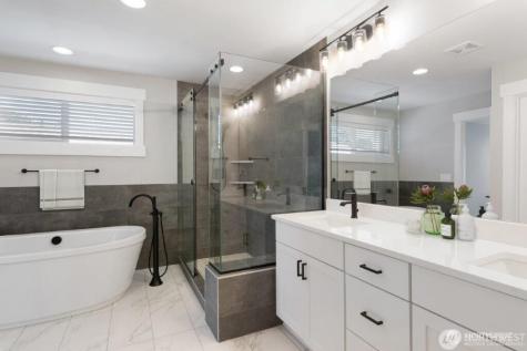 7544 S 129th Place Seattle WA 98178