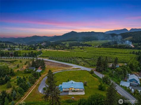 9950 North Road Leavenworth WA 98826