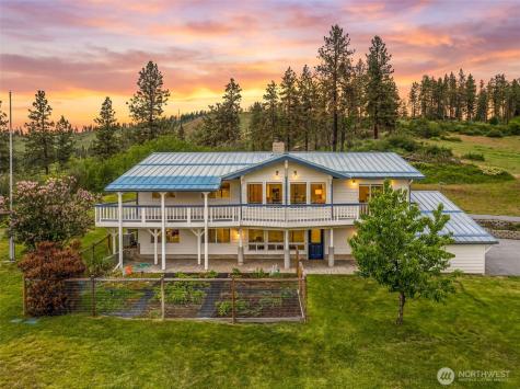 9950 North Road Leavenworth WA 98826