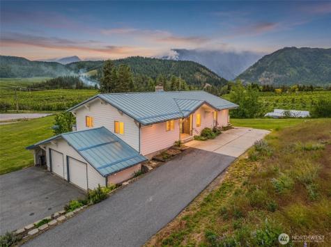 9950 North Road Leavenworth WA 98826