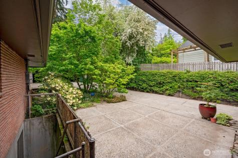 2624 NE 82nd Street Seattle WA 98115