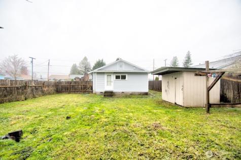 118 N Buckner Street Centralia WA 98531