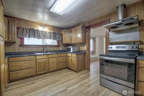 118 N Buckner Street Centralia WA 98531