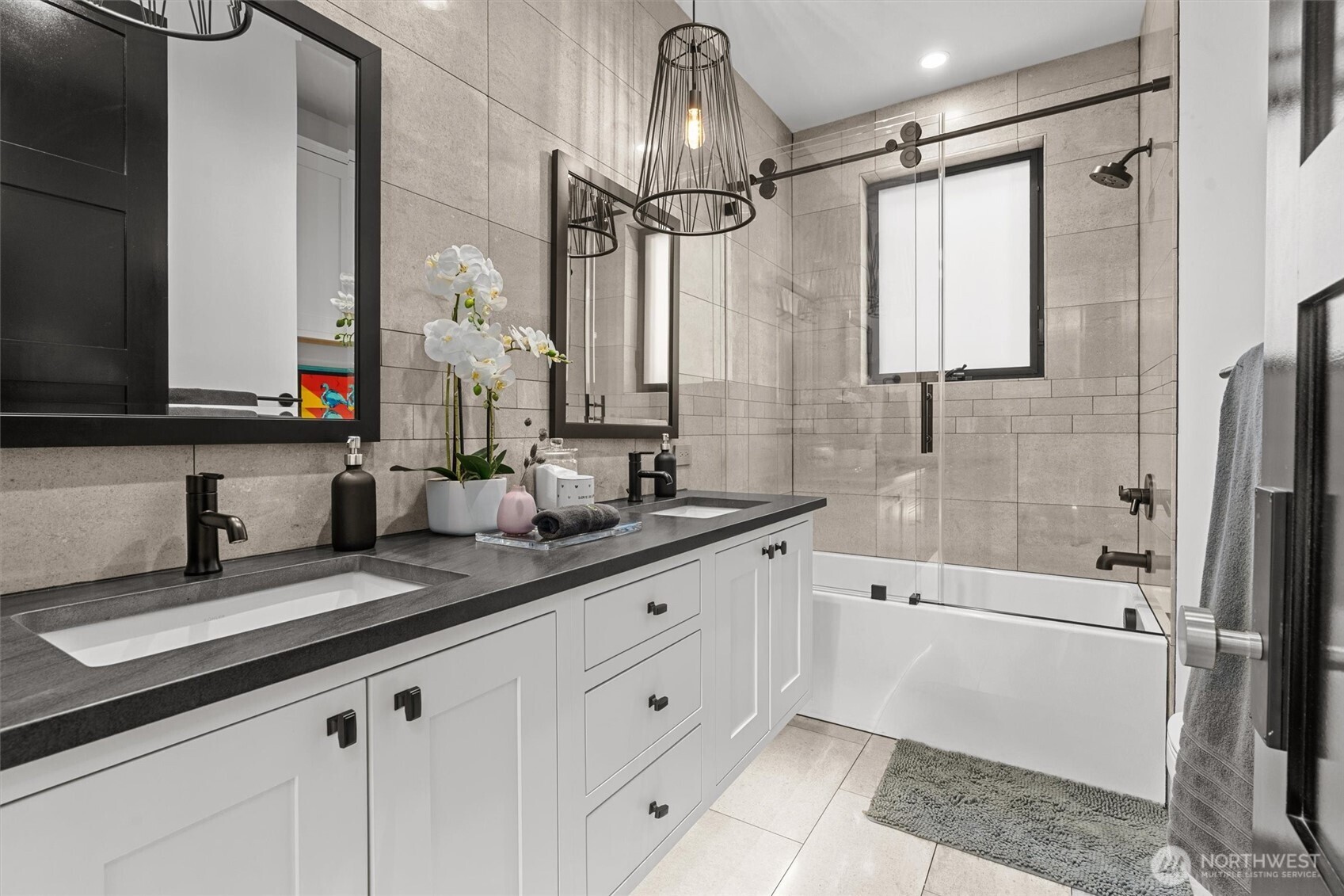 362 Ward Street Seattle WA 98109