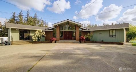 2259 Happy Valley Road Oak Harbor WA 98277