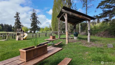 2259 Happy Valley Road Oak Harbor WA 98277