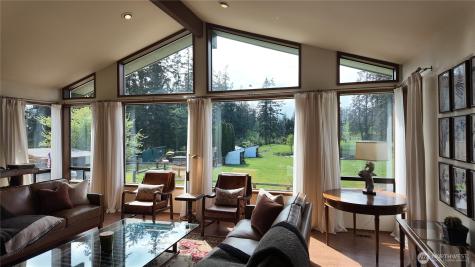 2259 Happy Valley Road Oak Harbor WA 98277