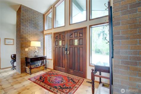 2259 Happy Valley Road Oak Harbor WA 98277