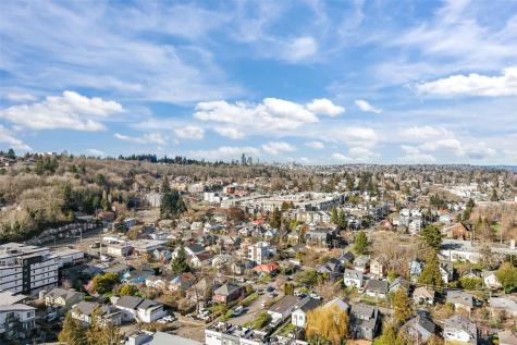 3542 S Dawson Street Seattle WA 98118
