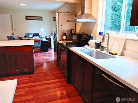 23525 SE 32nd Way Sammamish WA 98029