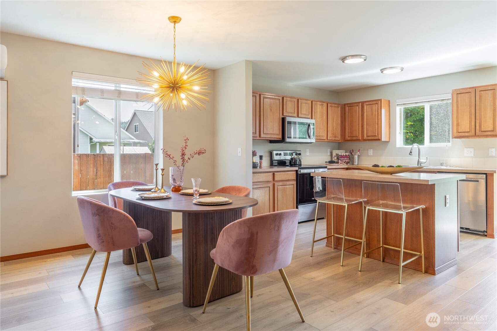 242 Riggs Drive E Enumclaw WA 98022