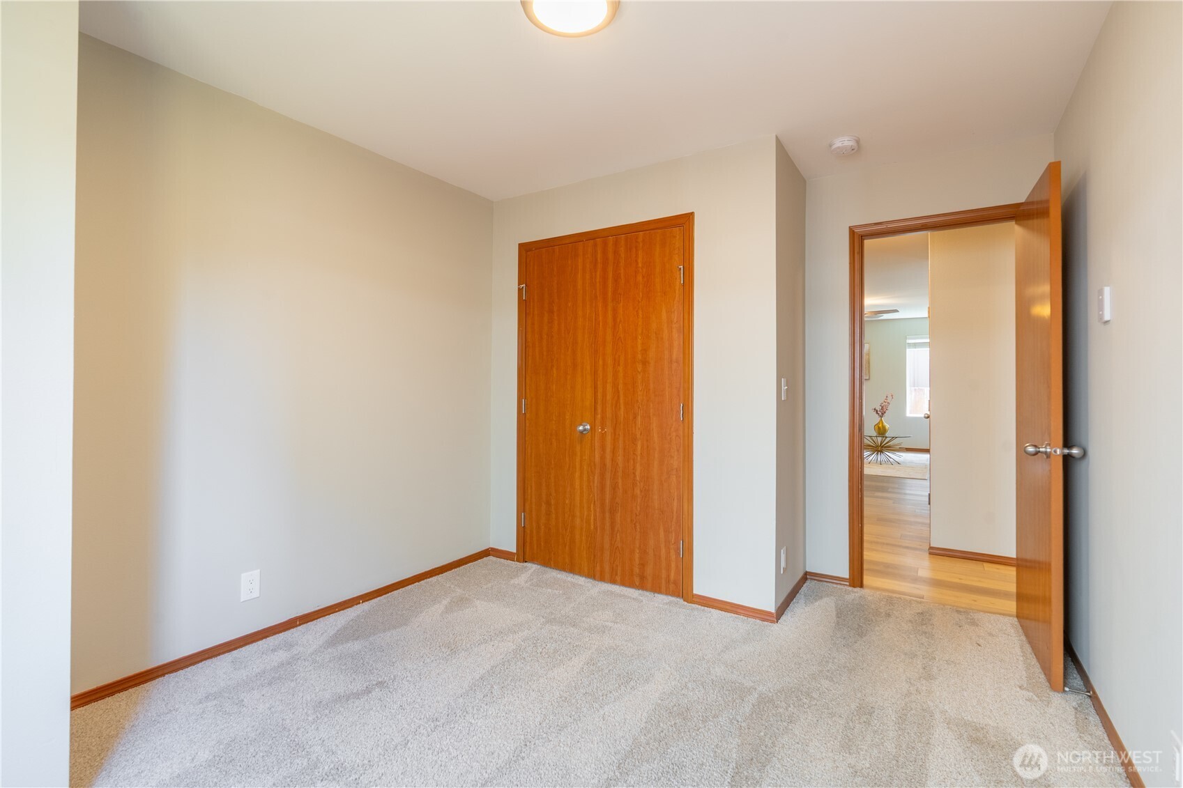 242 Riggs Drive E Enumclaw WA 98022