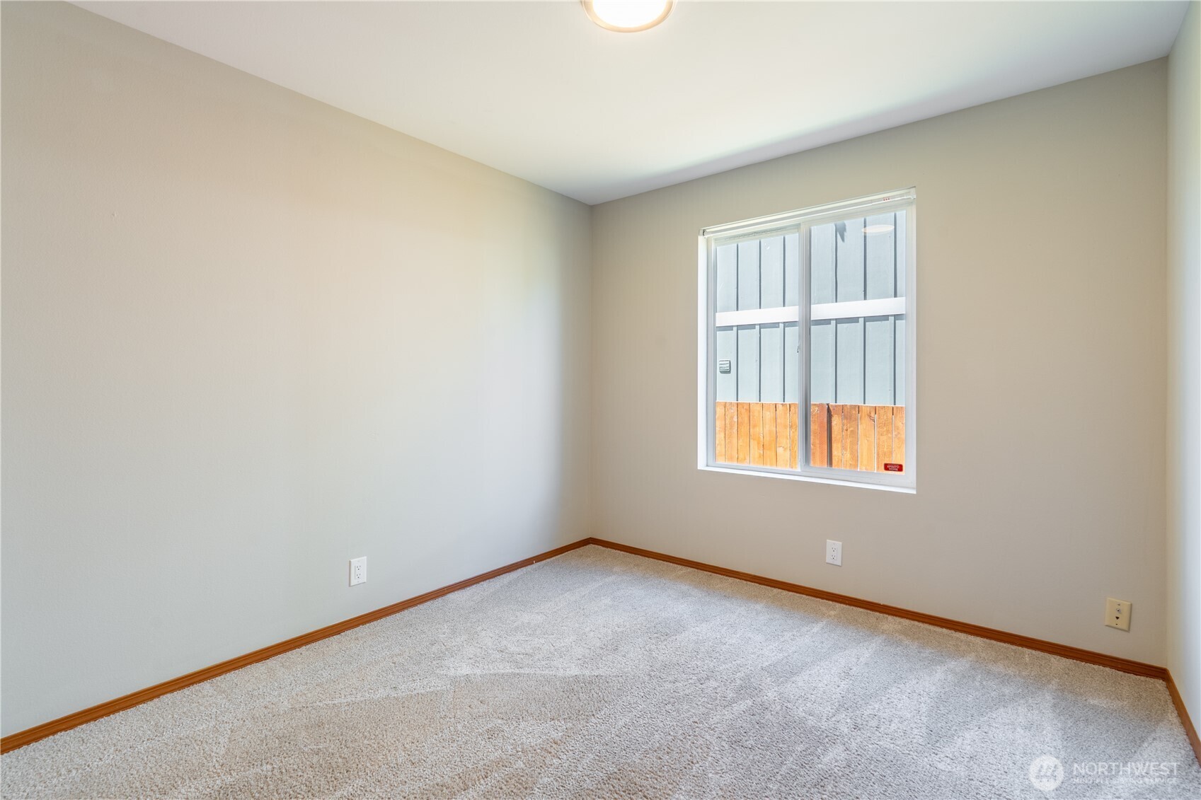 242 Riggs Drive E Enumclaw WA 98022