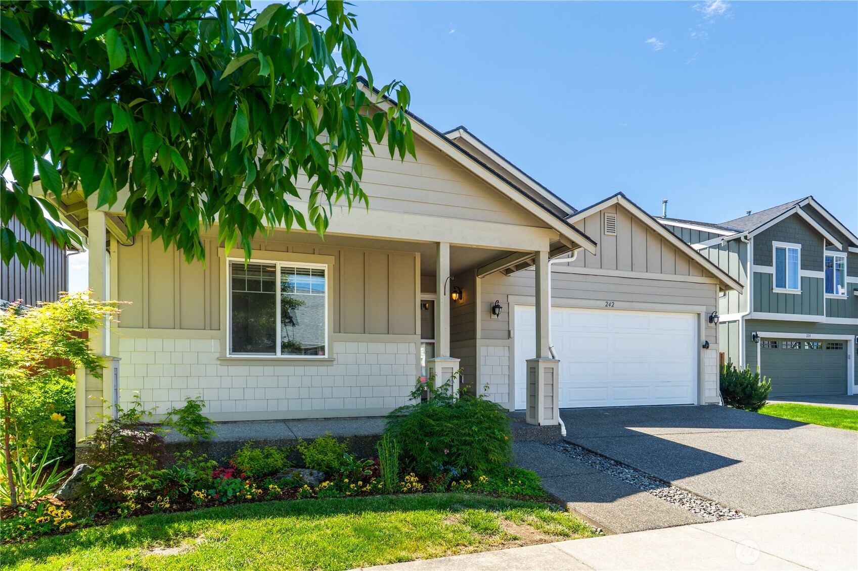 242 Riggs Drive E Enumclaw WA 98022