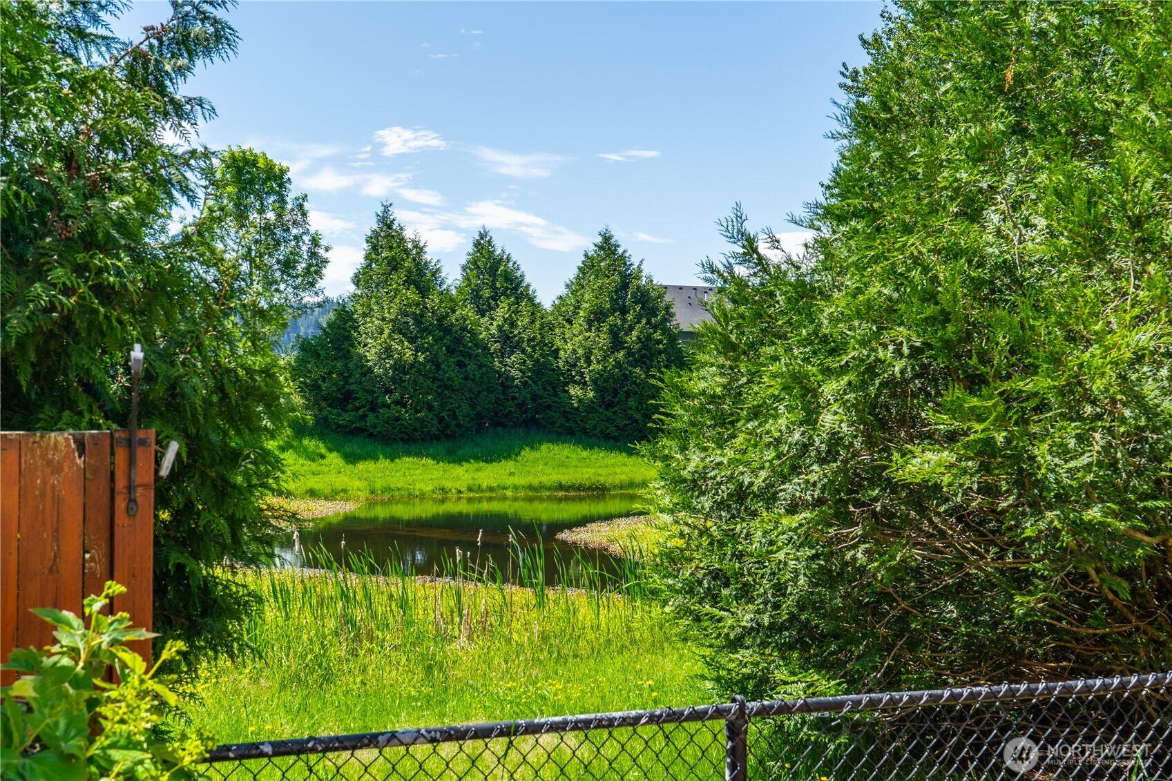 242 Riggs Drive E Enumclaw WA 98022