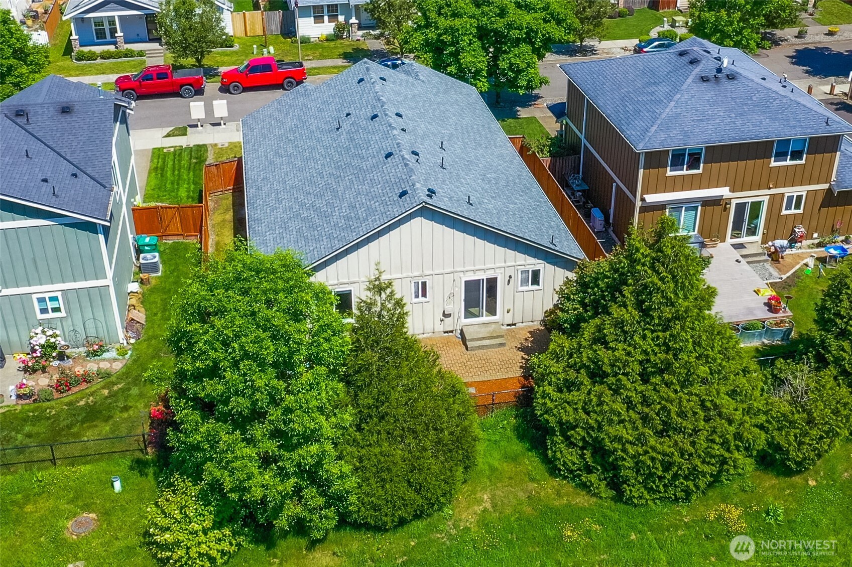 242 Riggs Drive E Enumclaw WA 98022