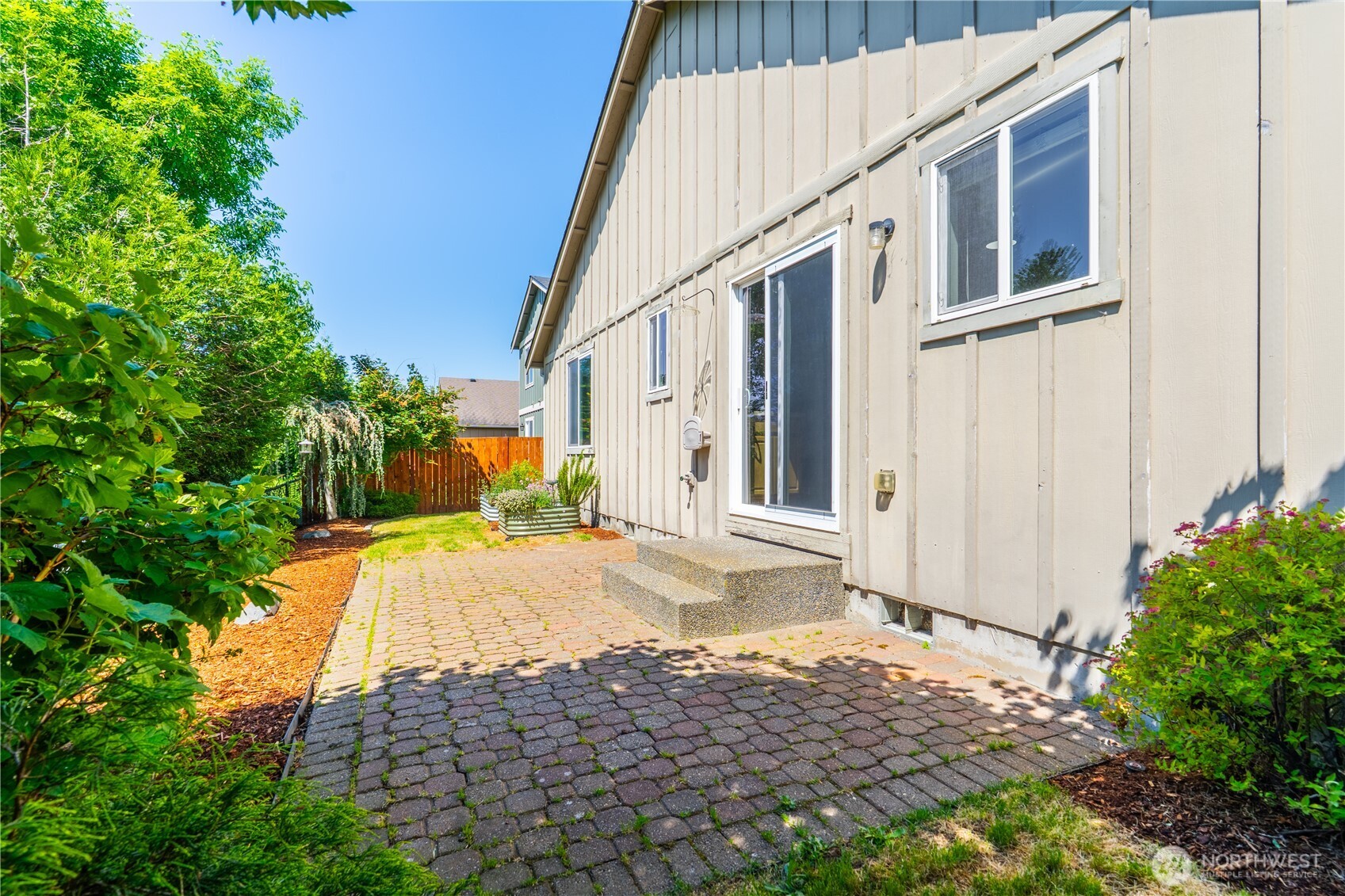 242 Riggs Drive E Enumclaw WA 98022