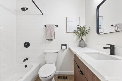 34515 25th Avenue SW Federal Way WA 98023