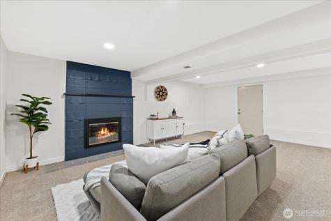 34515 25th Avenue SW Federal Way WA 98023