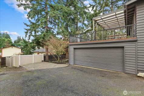 34515 25th Avenue SW Federal Way WA 98023