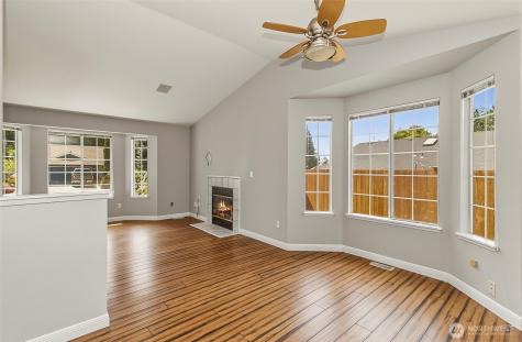 10705 27th Street NE Lake Stevens WA 98258