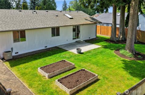 10705 27th Street NE Lake Stevens WA 98258
