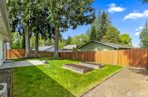 10705 27th Street NE Lake Stevens WA 98258