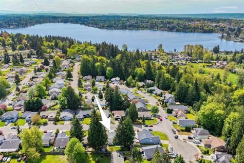 10705 27th Street NE Lake Stevens WA 98258