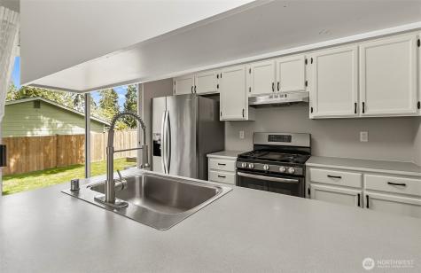 10705 27th Street NE Lake Stevens WA 98258
