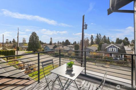 520 N 102nd Street Seattle WA 98133