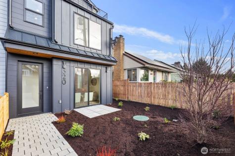 520 N 102nd Street Seattle WA 98133