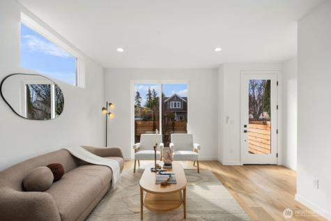 520 N 102nd Street Seattle WA 98133