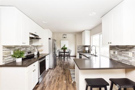723 123rd Avenue NE Lake Stevens WA 98258
