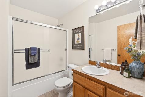 23933 SE 238th Street Maple Valley WA 98038