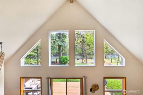 23933 SE 238th Street Maple Valley WA 98038