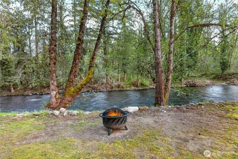 23933 SE 238th Street Maple Valley WA 98038