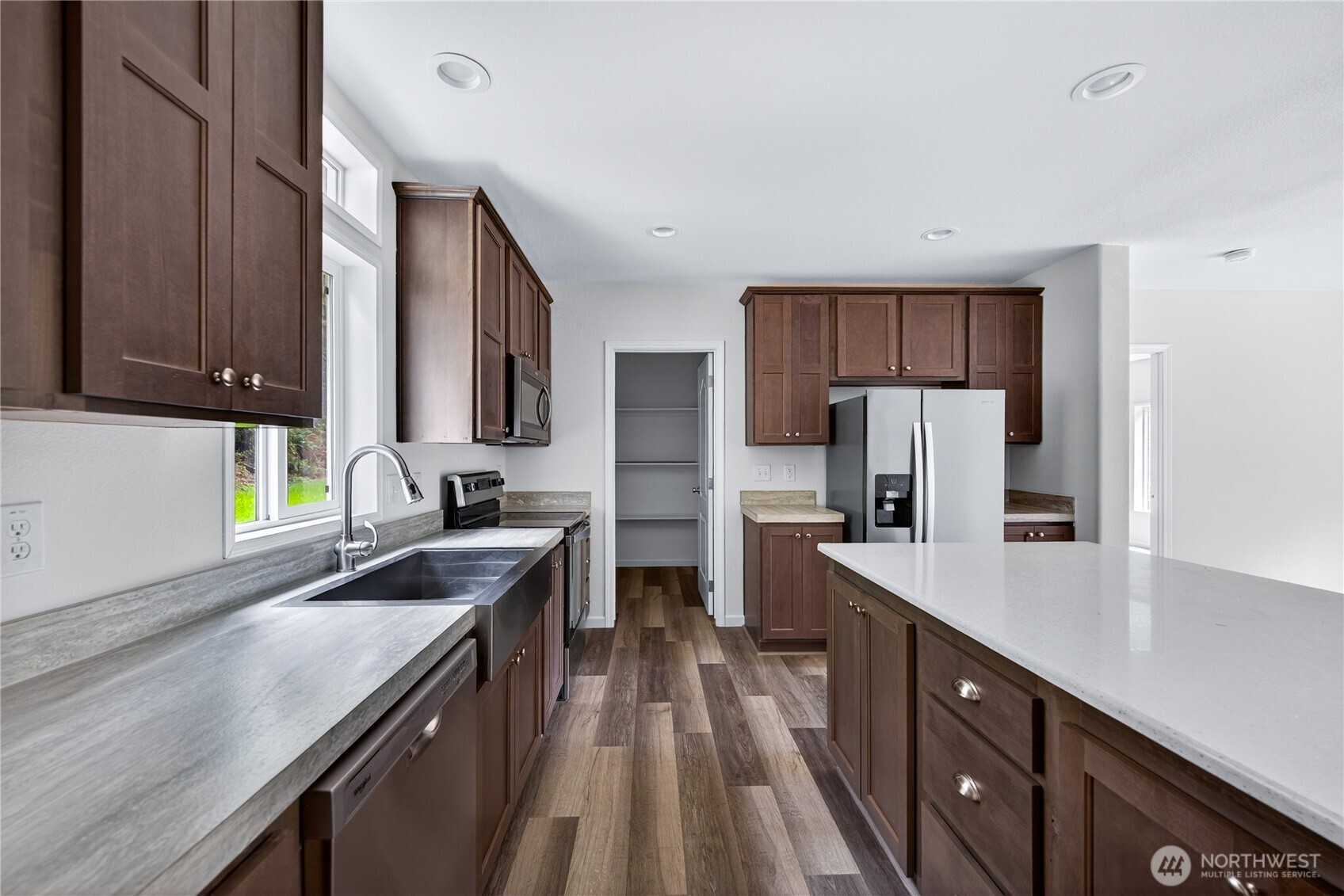 9038 W Pressentin Drive Concrete WA 98237